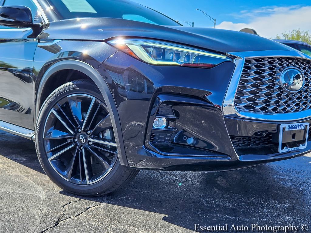Used 2023 INFINITI QX55 Sensory w/ Lighting Package AWD/4WD image 2