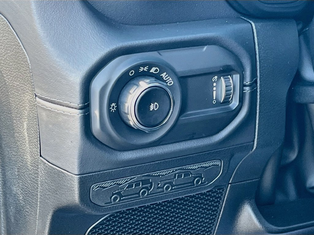New 2027 Jeep Wrangler Unlimited Sahara AWD/4WD image 10