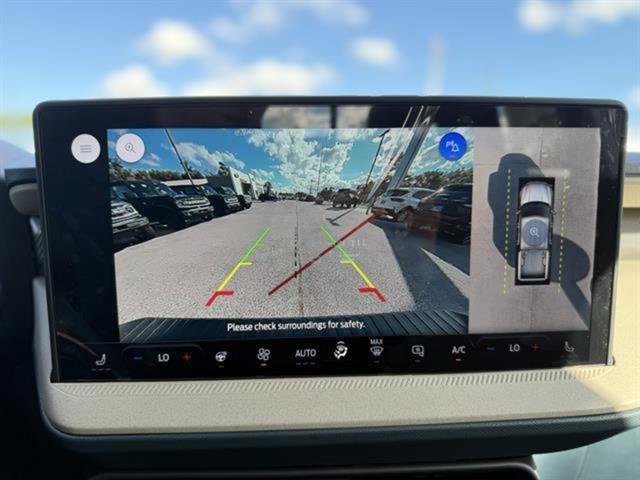 New 2025 Ford Maverick Lariat image 14