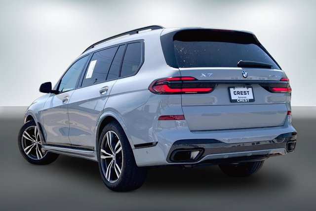 Used 2026 BMW X7 xDrive40i AWD/4WD image 10