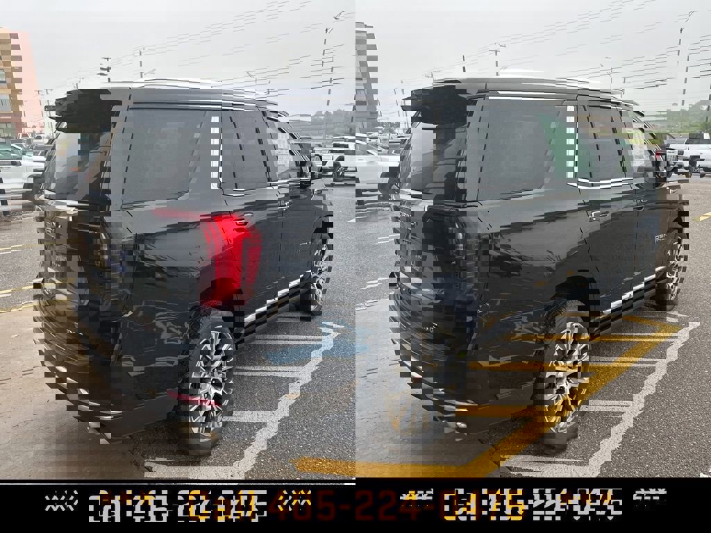 New 2026 GMC Yukon Denali w/ Denali Reserve Package AWD/4WD image 7