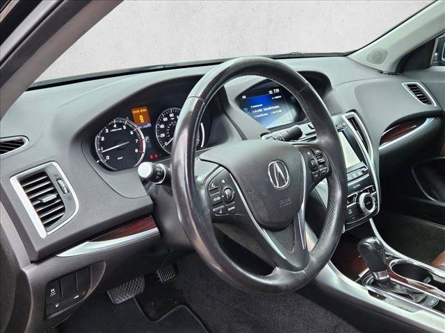 Used 2016 Acura TLX FWD image 9