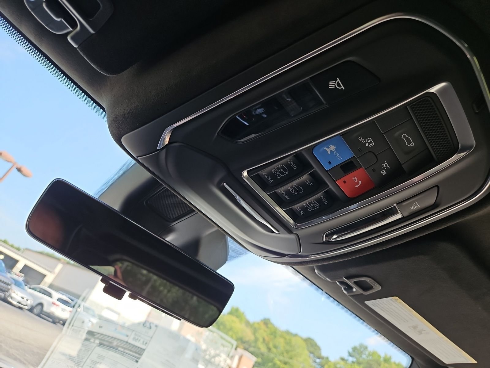 New 2026 Jeep Grand Cherokee Summit w/ Adv Protech Group IV AWD/4WD image 29