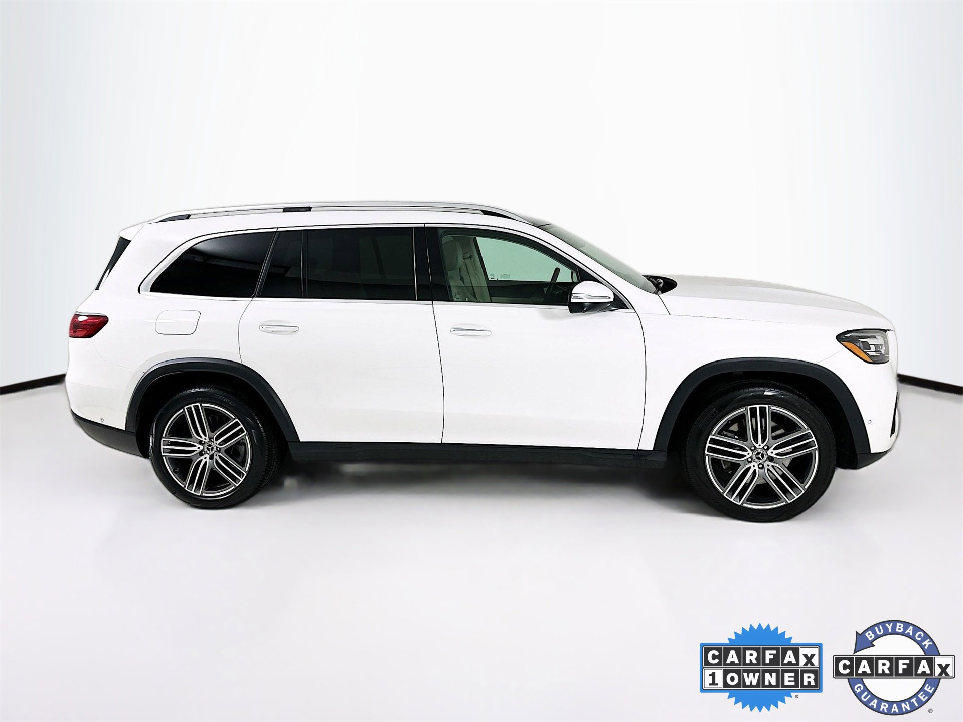 Certified 2024 Mercedes-Benz GLS 450 4MATIC image 9