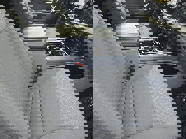 Used 2023 Ford F450 XLT w/ FX4 Off-Road Package image 6