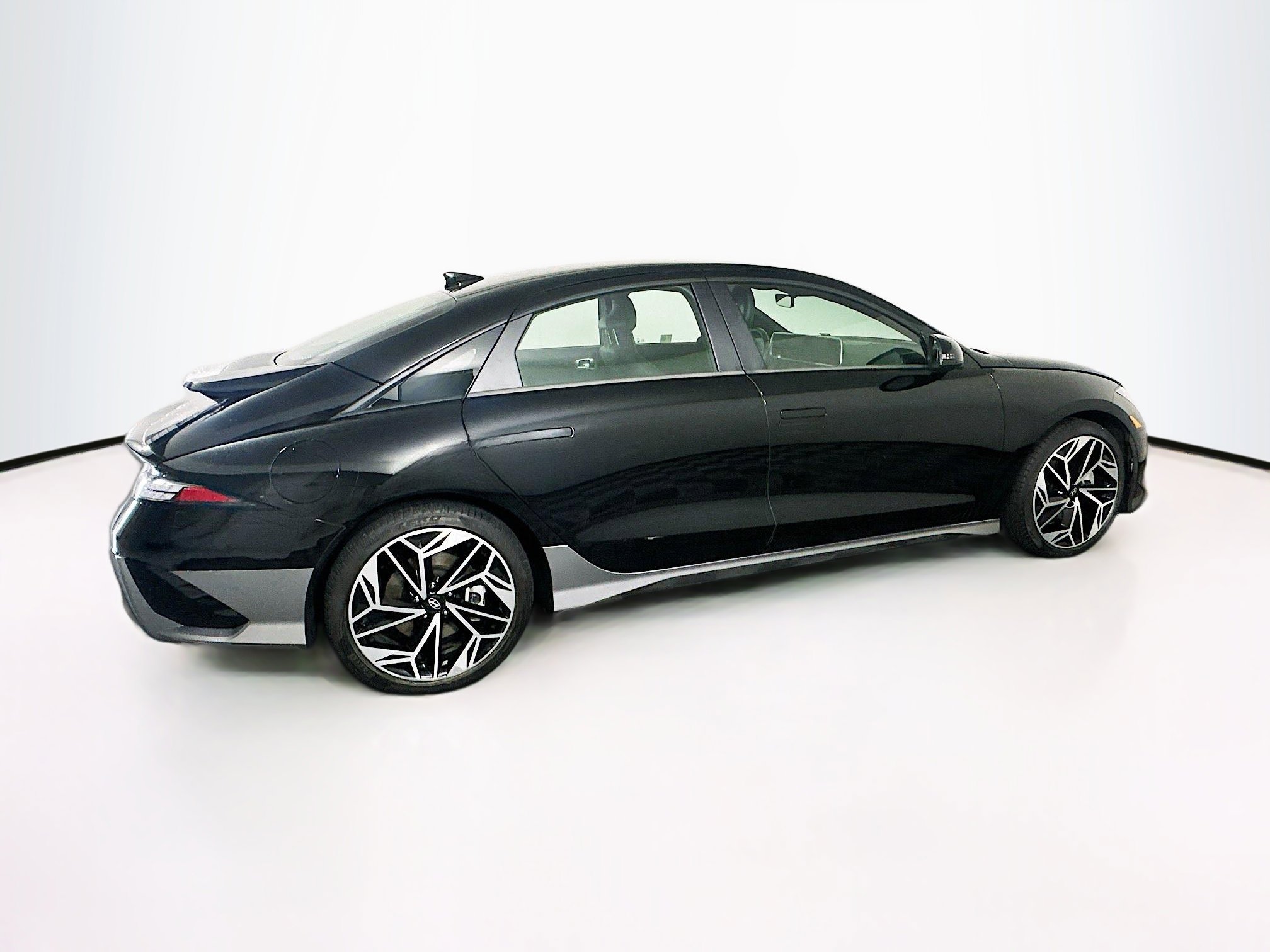 Used 2024 Hyundai Ioniq 6 SEL RWD image 10