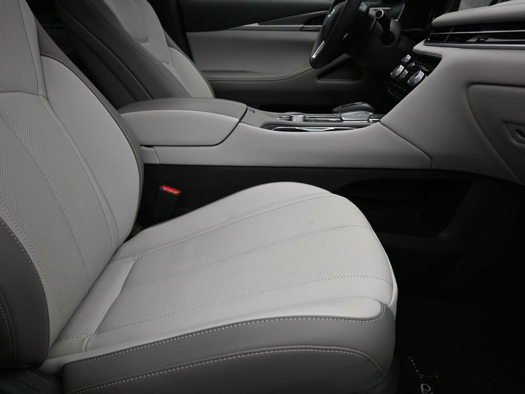 Used 2026 INFINITI QX60 Pure w/ Cargo Package image 25