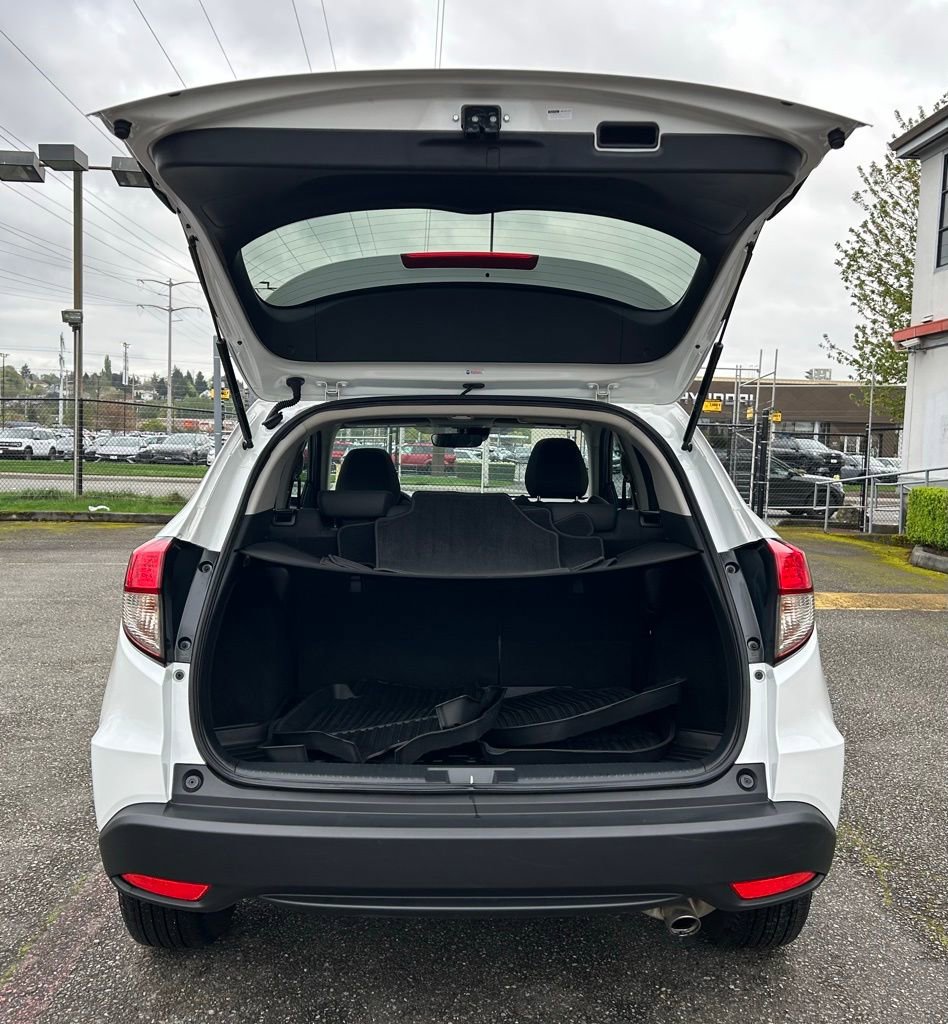 Used 2021 Honda HR-V EX image 26