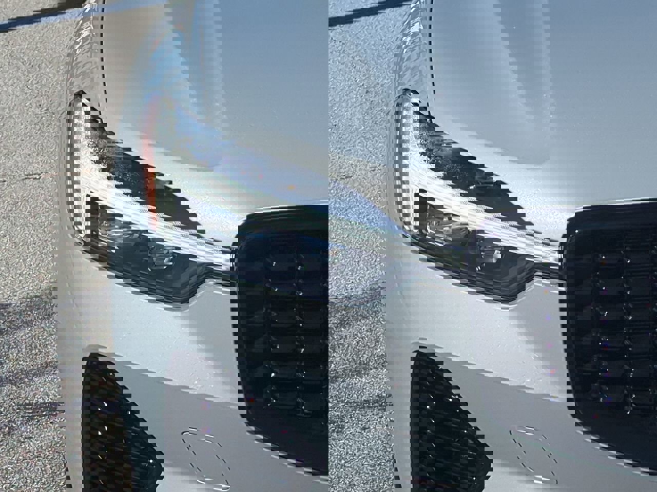 Used 2025 Volvo XC60 T8 Core w/ Protection Package Premier image 9