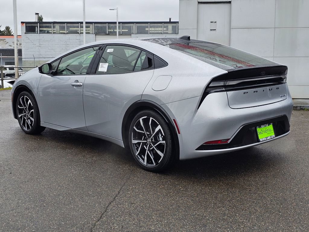 New 2026 Toyota Prius XSE image 5