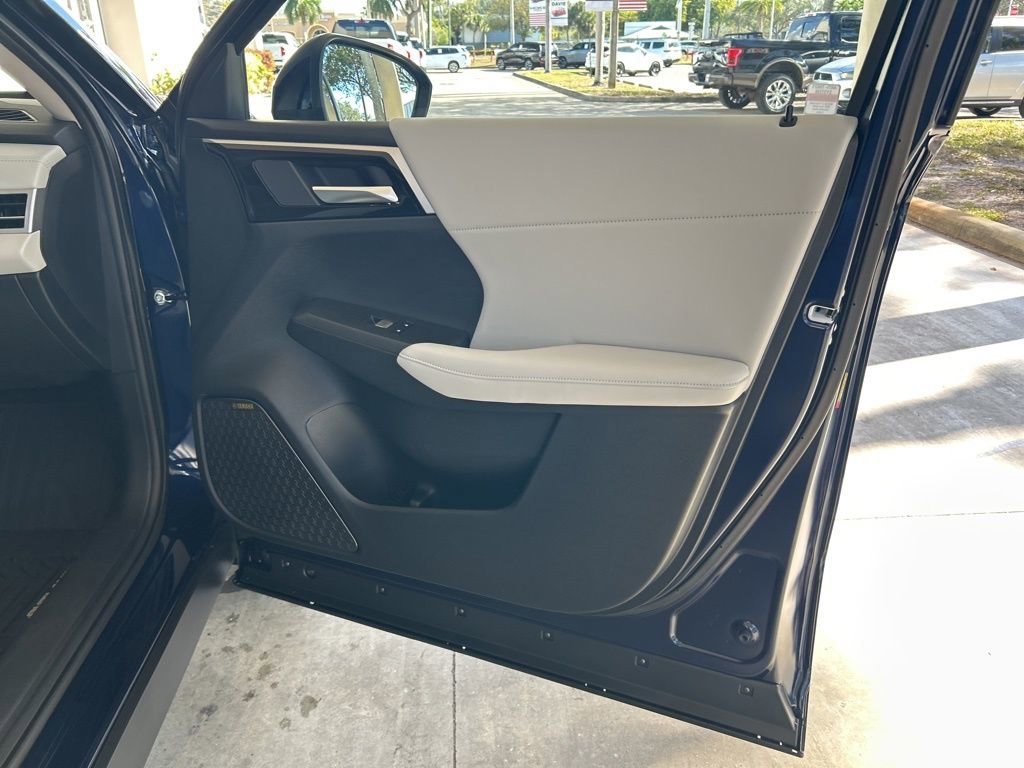 New 2026 Mitsubishi Outlander SE image 26