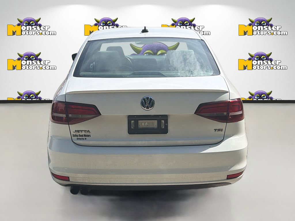 Used 2016 Volkswagen Jetta Sport FWD image 6