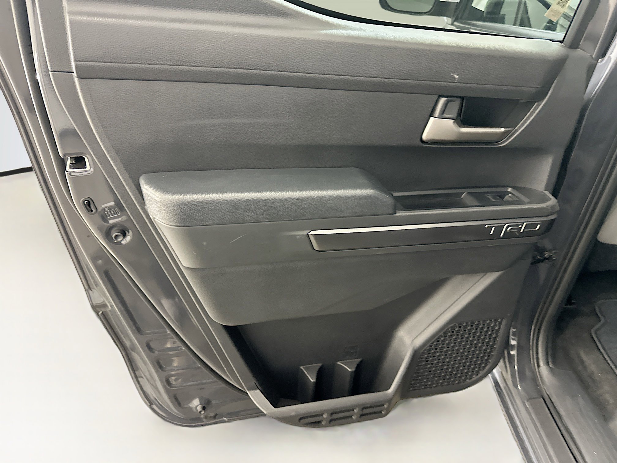 Used 2025 Toyota Tacoma TRD Off-Road image 27