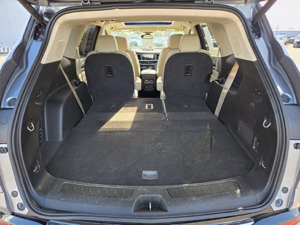 Used 2020 Buick Enclave Premium w/ Sun and Sites Package FWD image 24