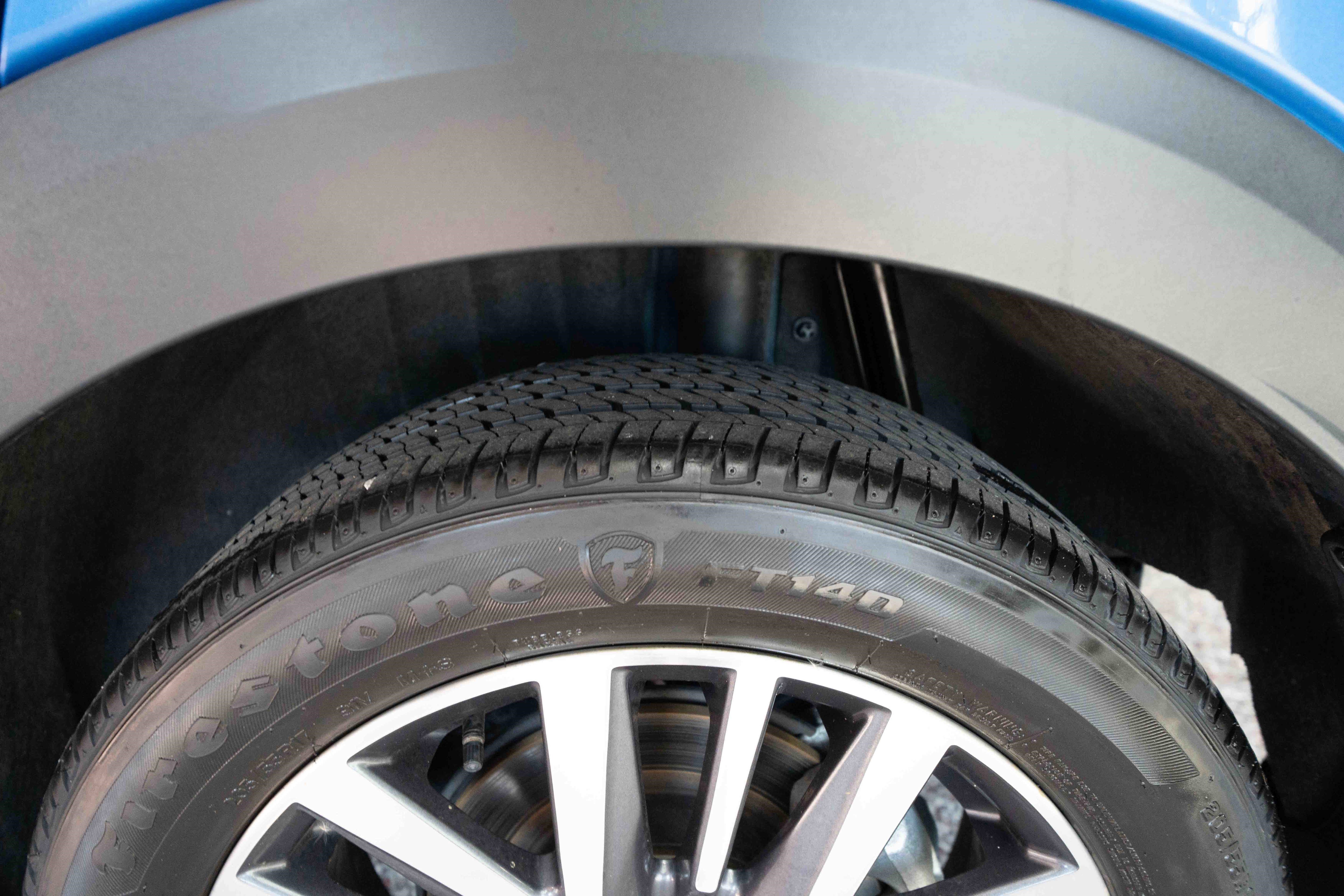 Used 2024 Nissan Kicks SV image 28