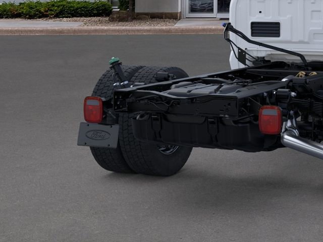 New 2026 Ford F550 4x4 Crew Cab w/ XLT Value Package image 21
