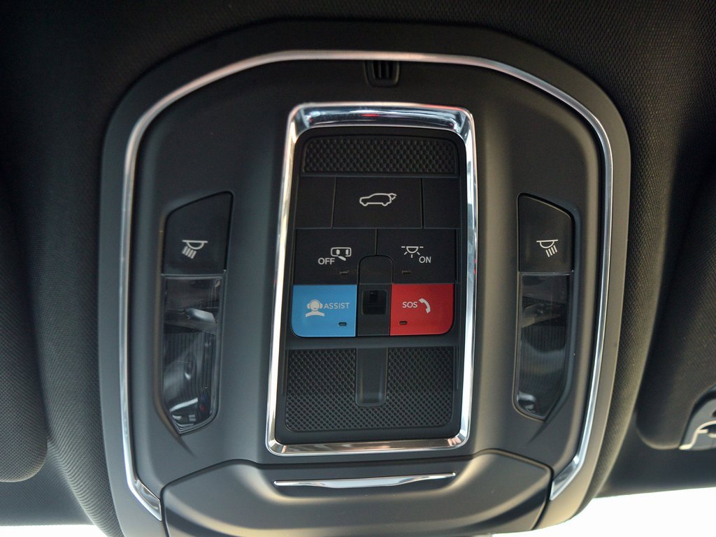 Used 2024 Jeep Wagoneer L Series III w/ Flexible Seating Group image 26