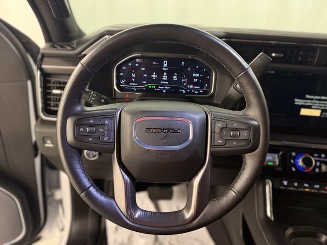 Used 2025 GMC Sierra 2500 Denali Ultimate AWD/4WD image 27