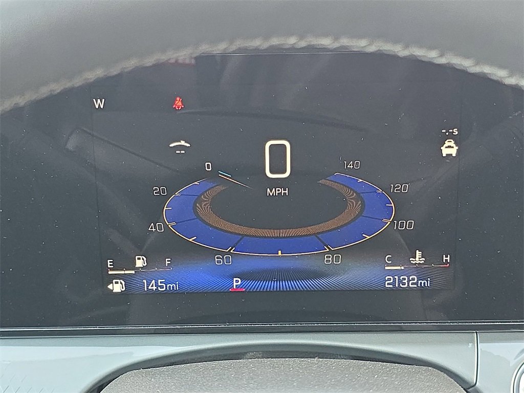 Used 2025 Chevrolet Trax LT w/ Driver Confidence Package image 16