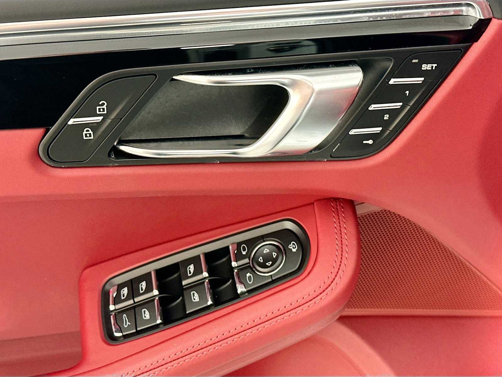 New 2025 Porsche Macan S image 11