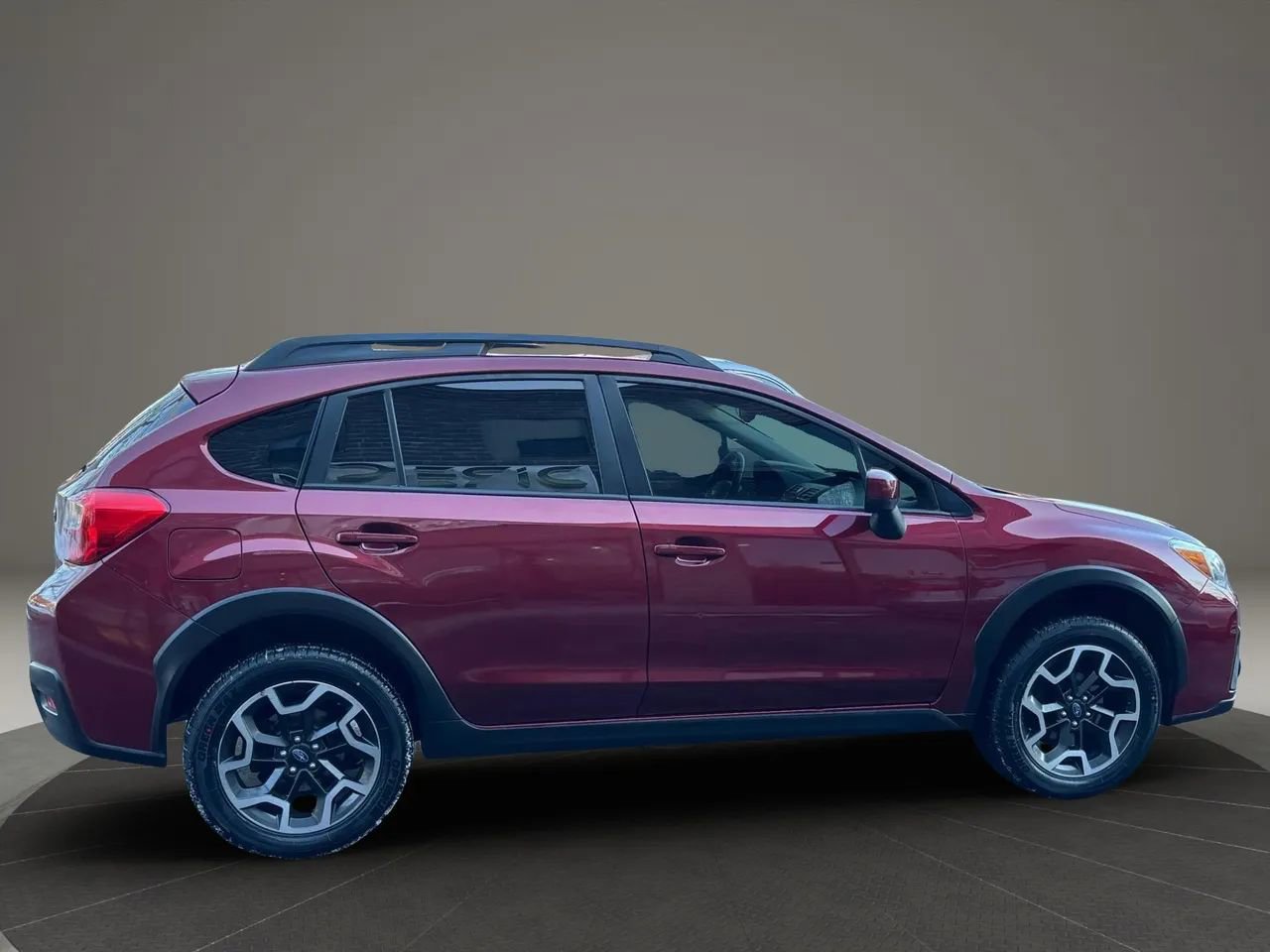 Used 2016 Subaru Crosstrek 2.0i Premium image 5