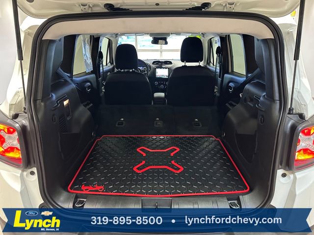 Used 2023 Jeep Renegade Latitude image 20