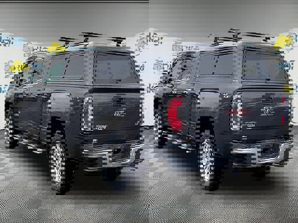 Used 2019 GMC Canyon SLT w/ Driver Alert Package AWD/4WD image 4