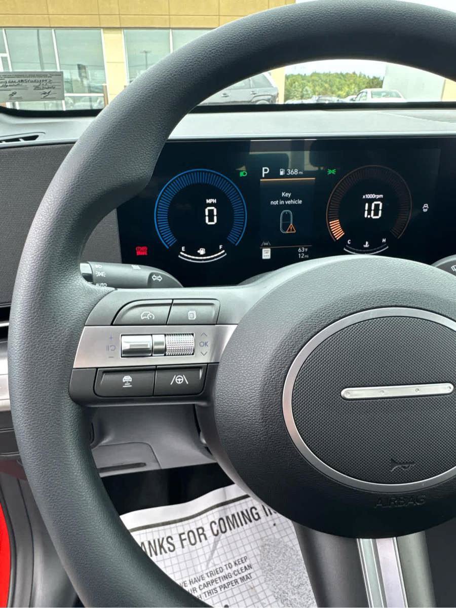 New 2027 Hyundai Kona SE AWD/4WD image 22