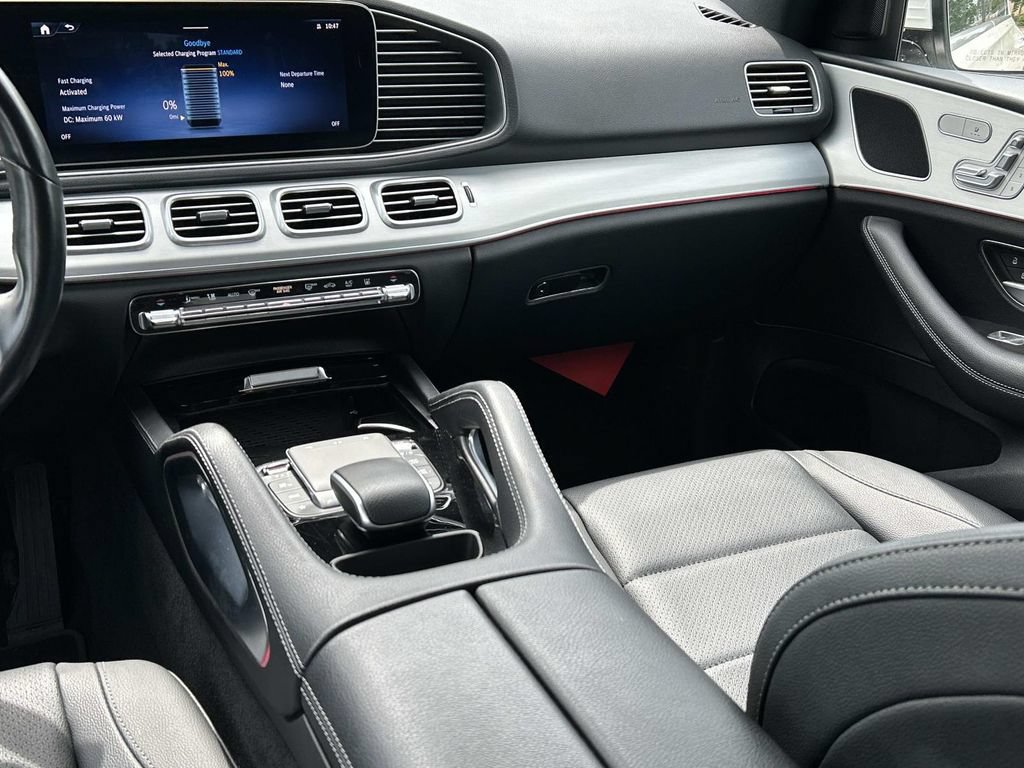 Used 2024 Mercedes-Benz GLE 450e 4MATIC image 28