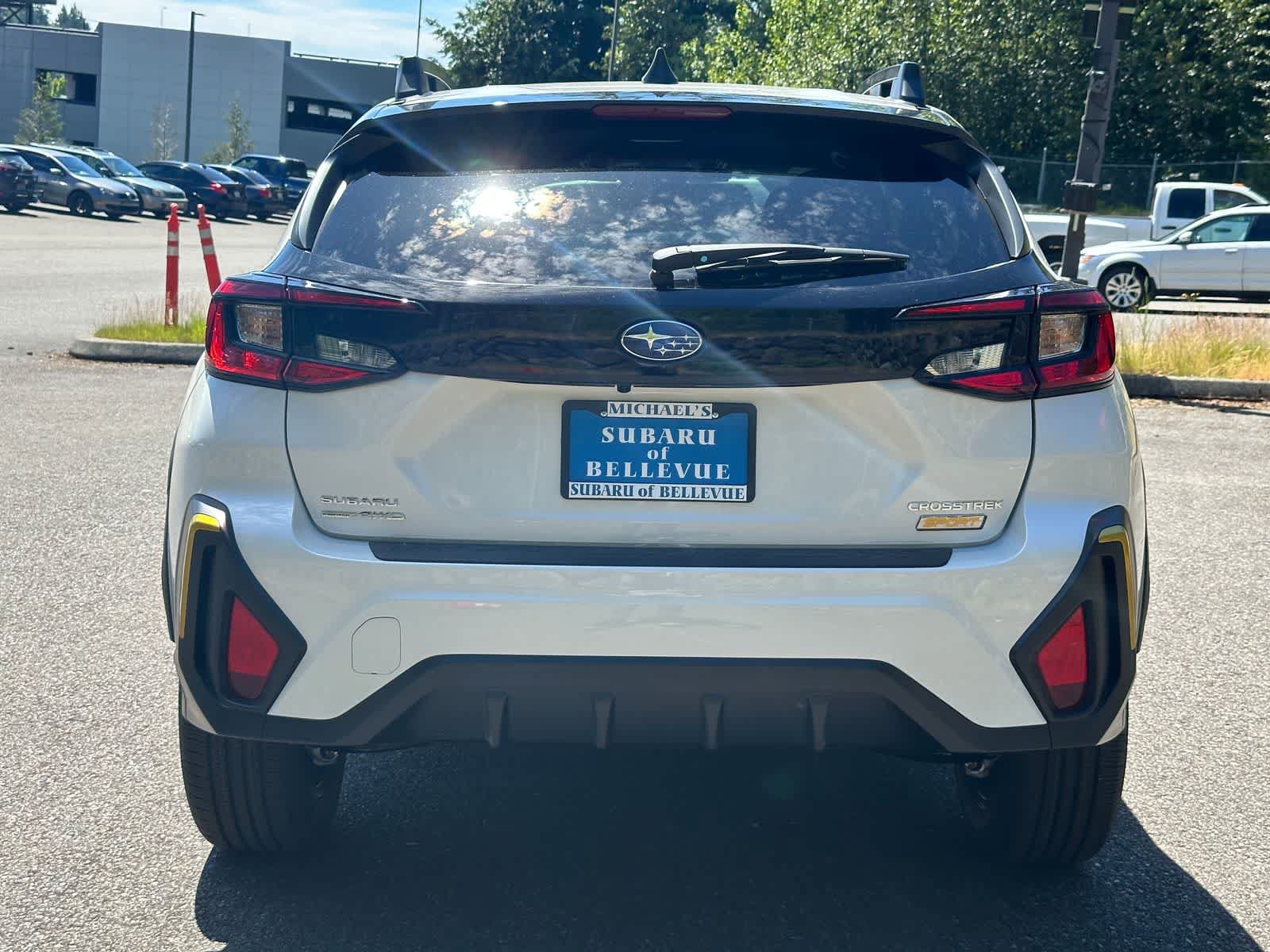 Used 2025 Subaru Crosstrek 2.5i Sport w/ Crosstrek Mirror Package AWD/4WD image 4