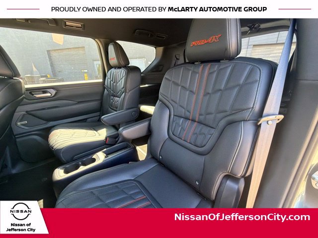 New 2026 Nissan Armada PRO-4X w/ Captain's Chari Seat Package AWD/4WD image 15