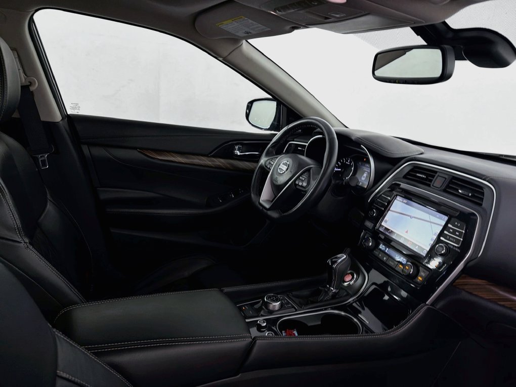 Used 2018 Nissan Maxima Platinum FWD image 32