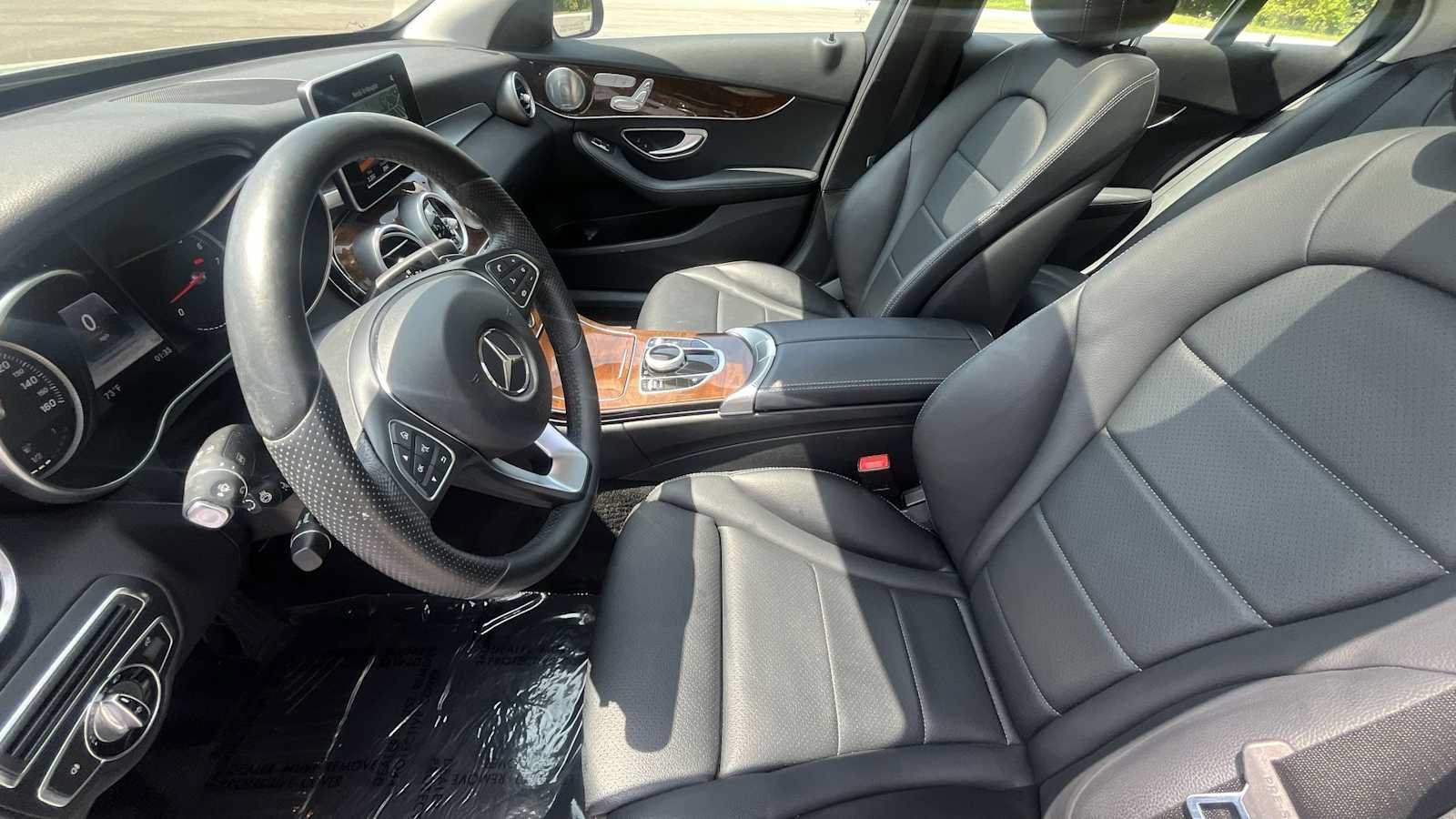 Used 2017 Mercedes-Benz C 300 4MATIC Sedan image 14