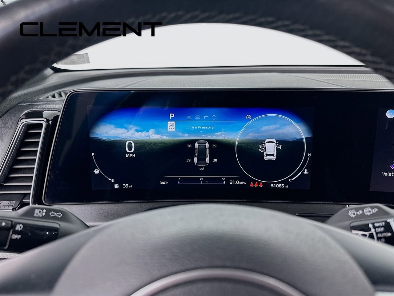 Used 2023 Kia Sportage SX image 18