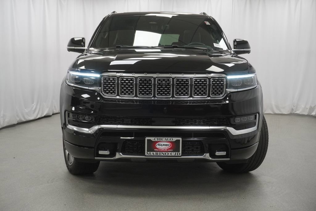 Used 2024 Jeep Grand Wagoneer Series III w/ Rear-Seat Entertainment Group AWD/4WD image 8