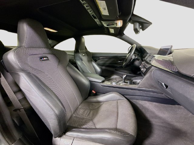 Used 2020 BMW M4 Coupe w/ M Driver's Package RWD image 26