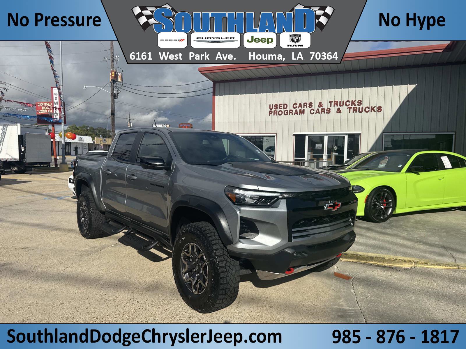 Used 2024 Chevrolet Colorado ZR2 w/ Technology Package image 1
