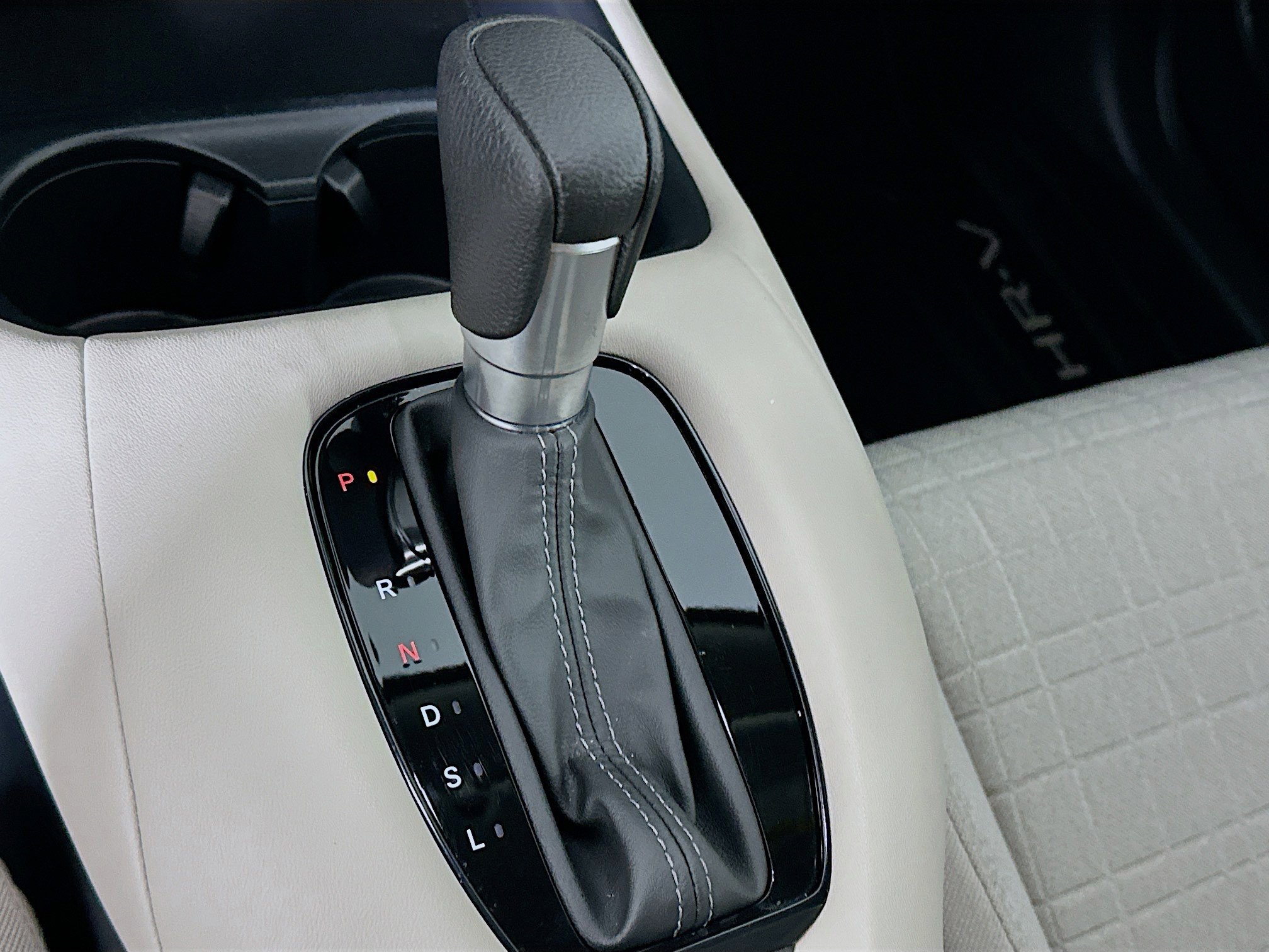 Used 2024 Honda HR-V LX image 22