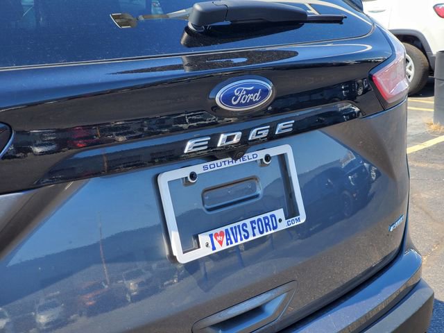 Used 2024 Ford Edge SEL w/ Convenience Package image 29