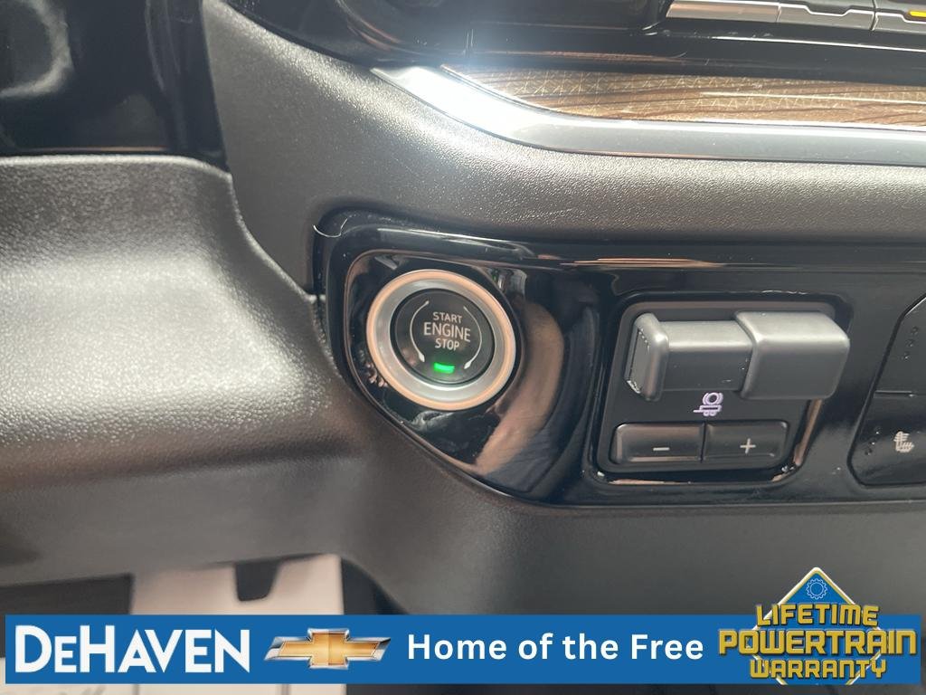 Used 2024 Chevrolet Silverado 1500 RST AWD/4WD image 17
