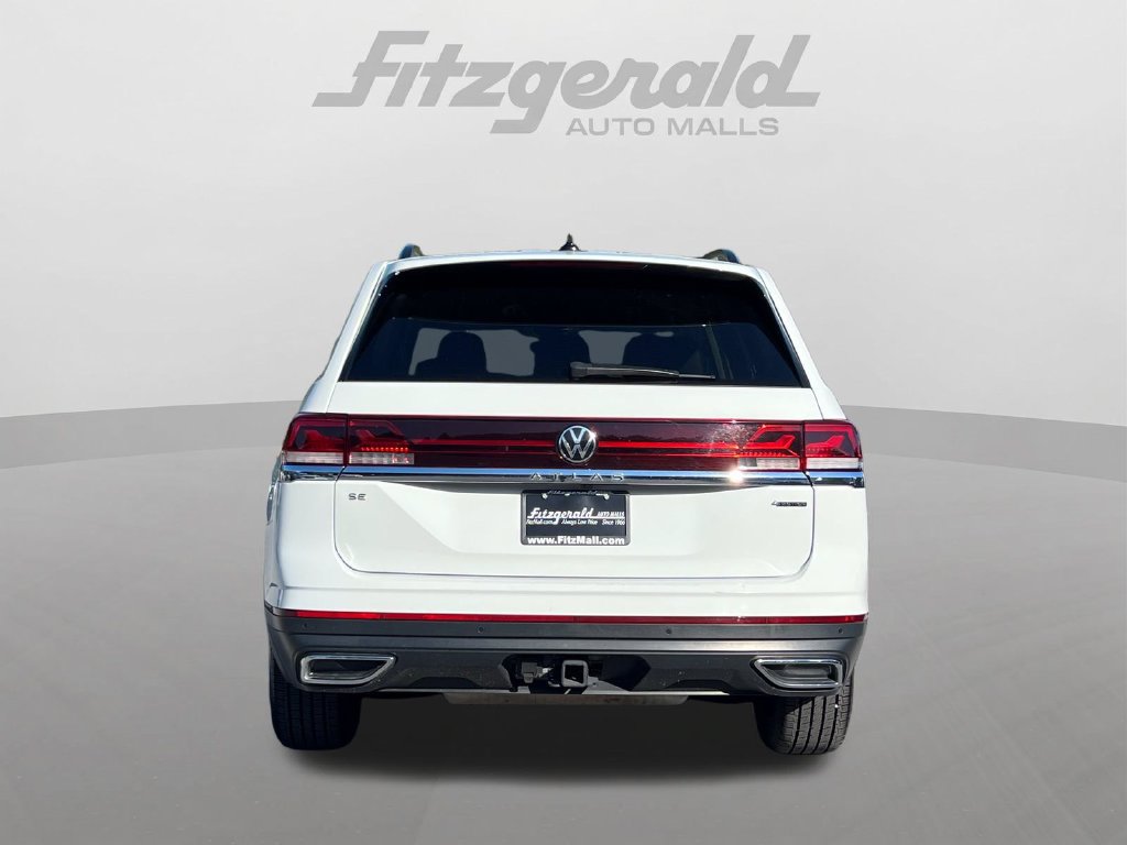 Used 2024 Volkswagen Atlas SE AWD/4WD image 7