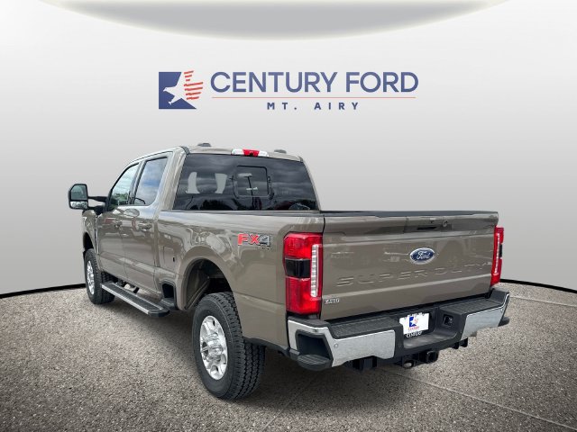 New 2026 Ford F250 XLT w/ XLT Premium Package AWD/4WD image 4