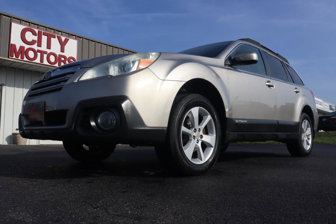 Used 2014 Subaru Outback 2.5i Premium image 16