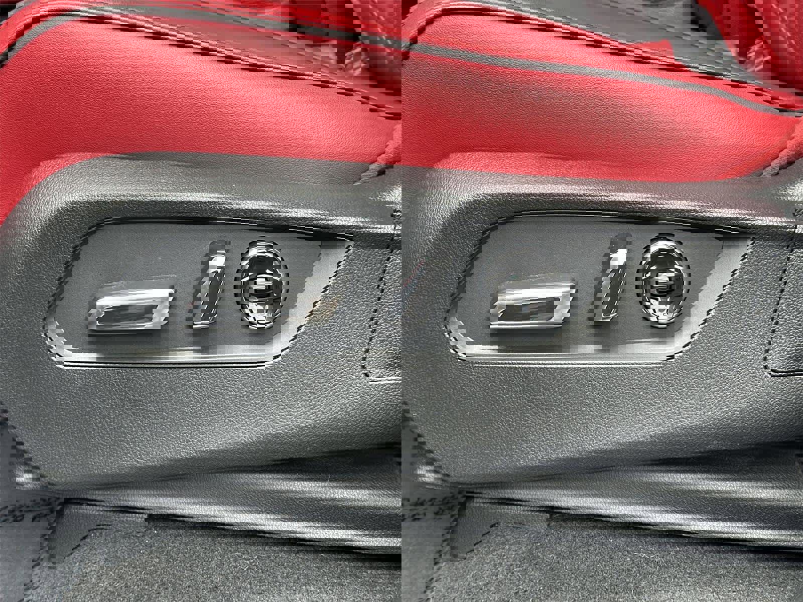 Certified 2025 Acura MDX A-Spec image 23