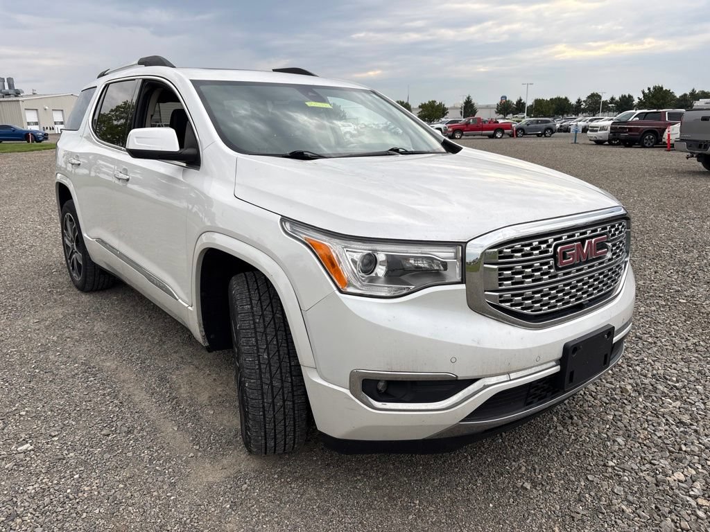 Used 2017 GMC Acadia Denali w/ Technology Package AWD/4WD image 14