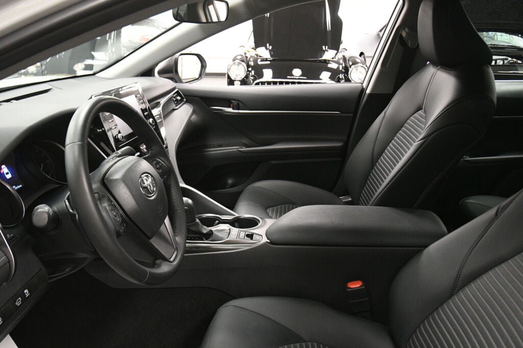 Certified 2024 Toyota Camry SE AWD/4WD image 19