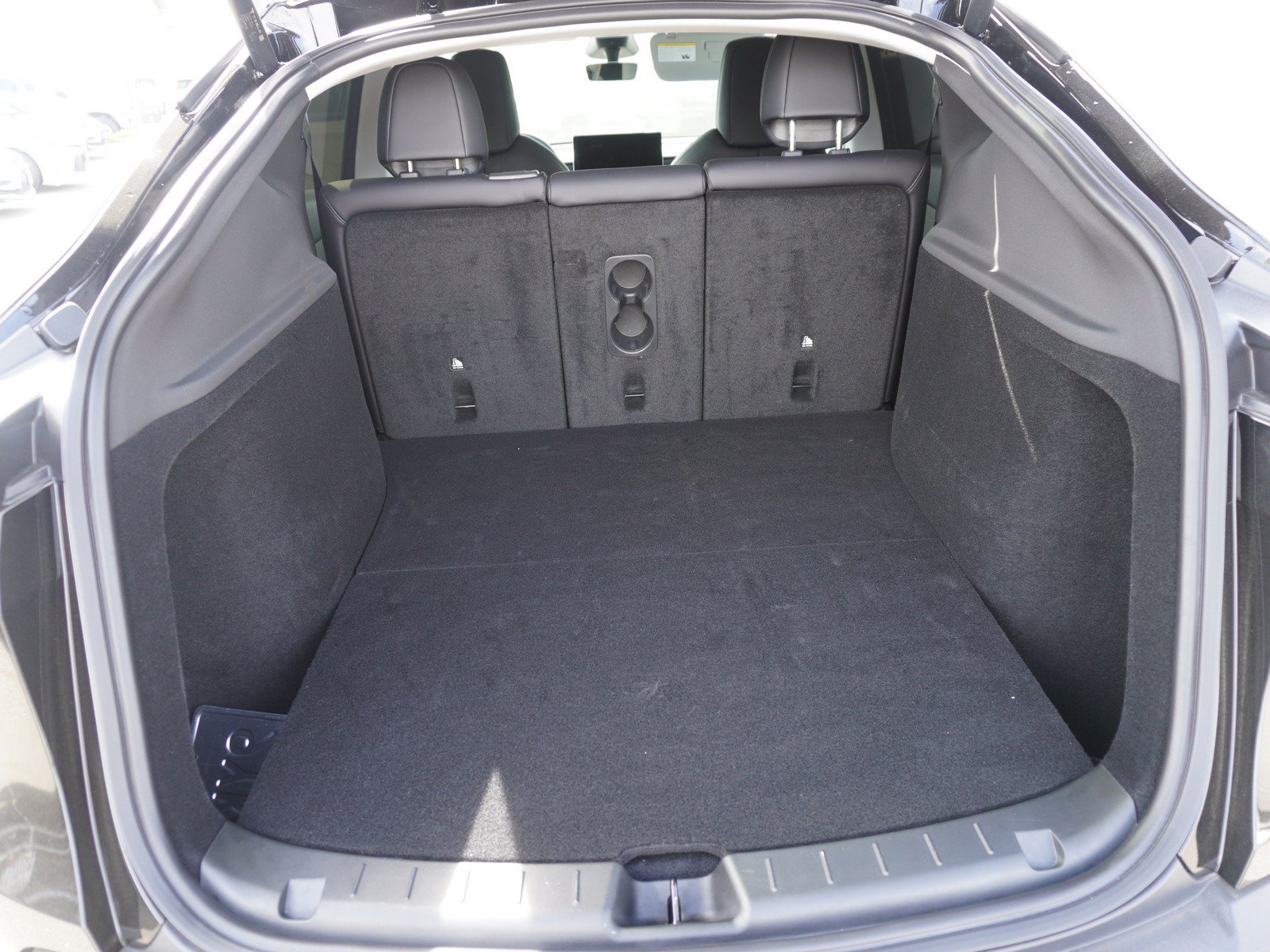 Used 2026 Tesla Model Y 2WD image 10