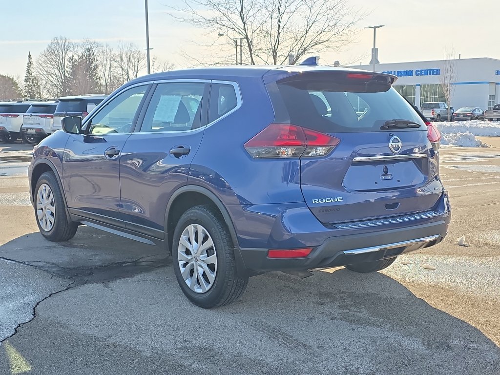 Used 2019 Nissan Rogue S image 7