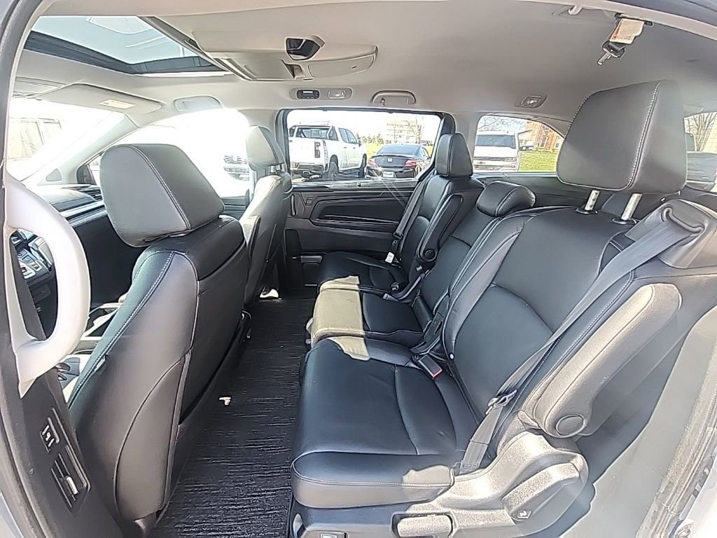 Used 2023 Honda Odyssey Touring image 24
