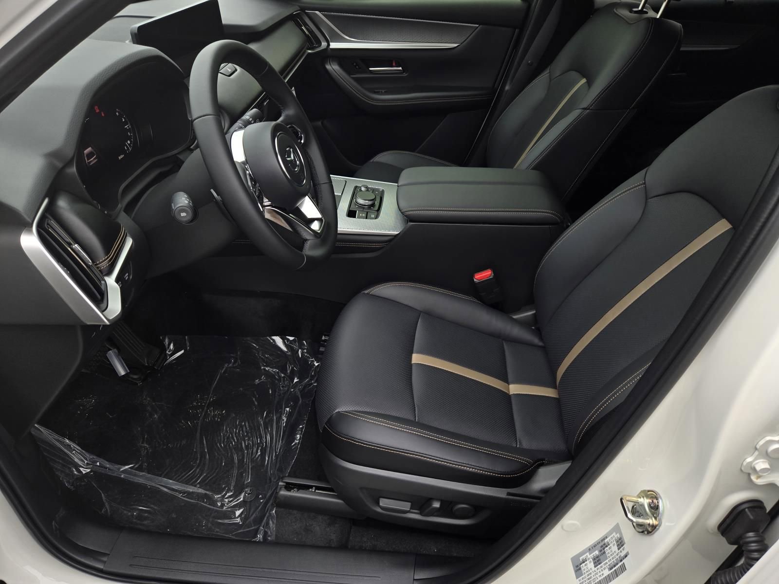 New 2026 MAZDA CX-70 3.3 Turbo w/ Premium Plus Pkg image 18